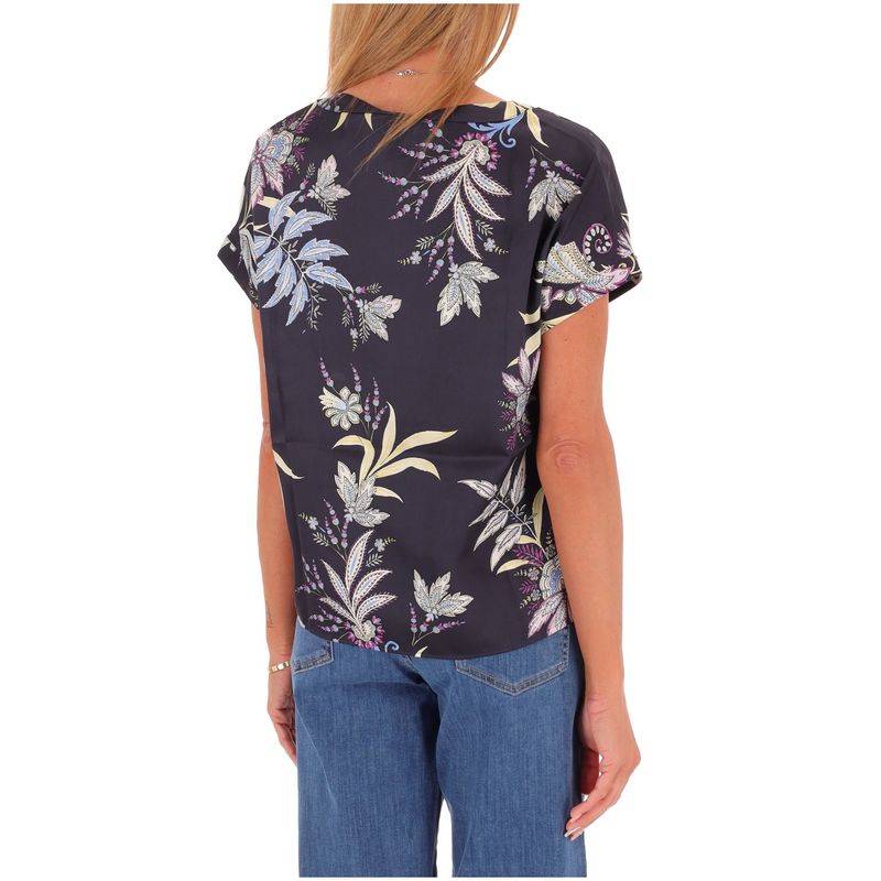 DONNA-MARELLA-CLASSICHE-1548946
