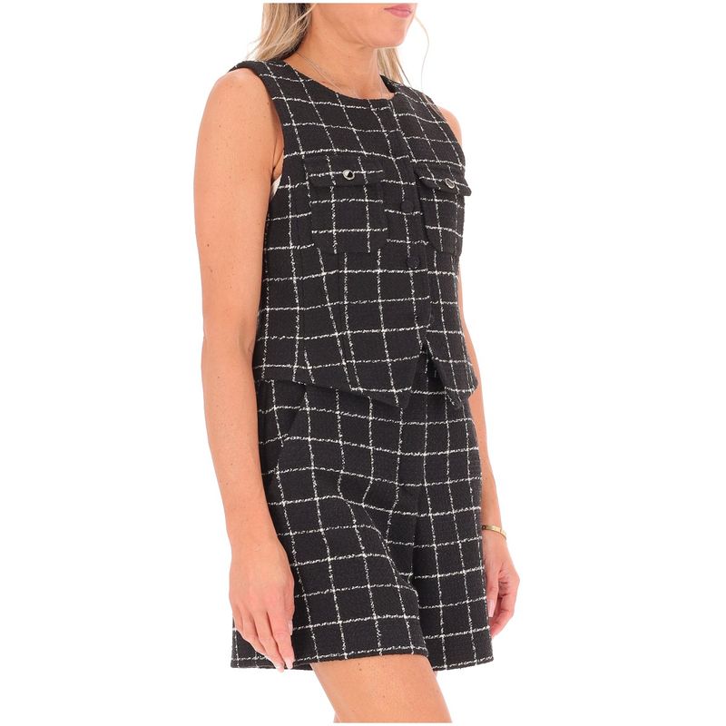 DONNA-MARELLA-ABITI-CORTI-1551470