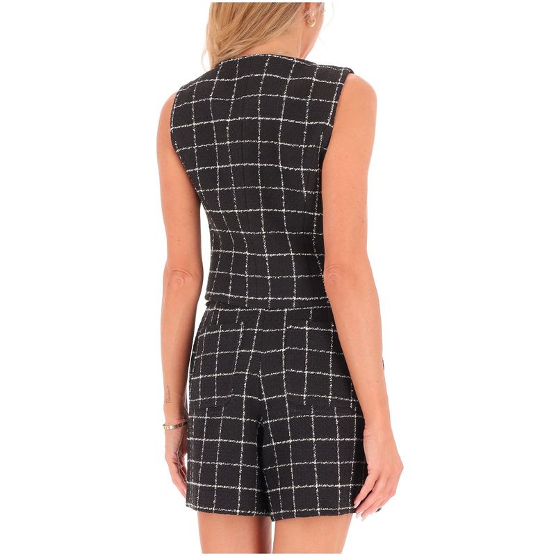 DONNA-MARELLA-ABITI-CORTI-1551470