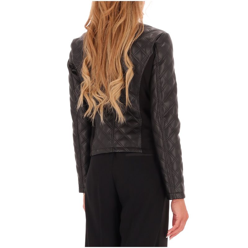 DONNA-MARELLA-GIACCHE-1551488