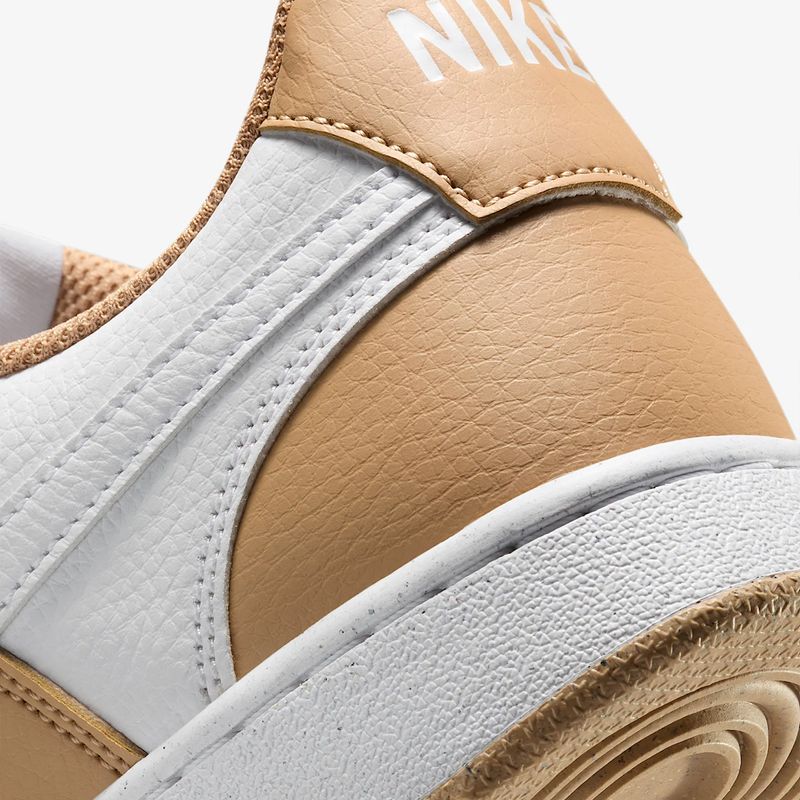 CALZATURE-NIKE-STRINGATE-1550712