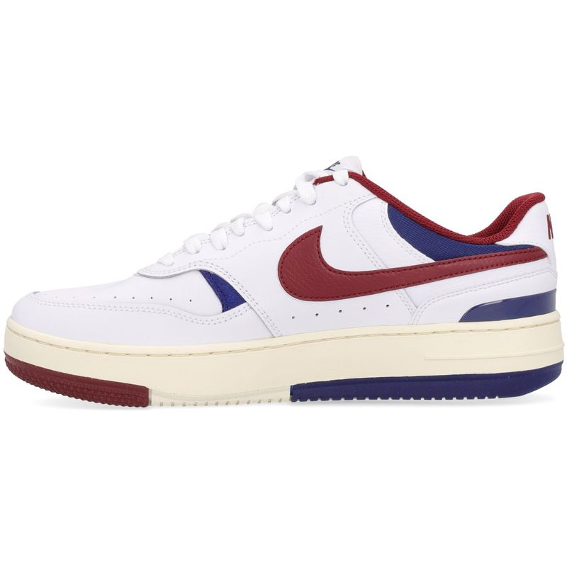 CALZATURE-NIKE-STRINGATE-1550711