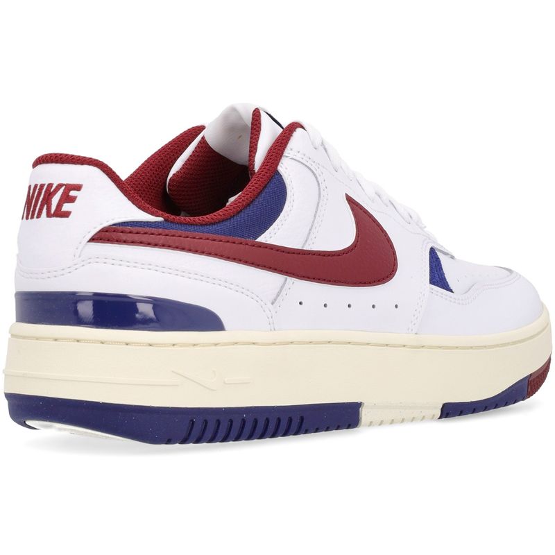 CALZATURE-NIKE-STRINGATE-1550711