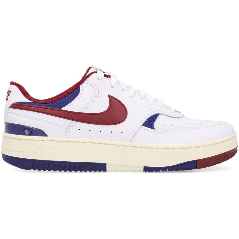 CALZATURE-NIKE-STRINGATE-1550711