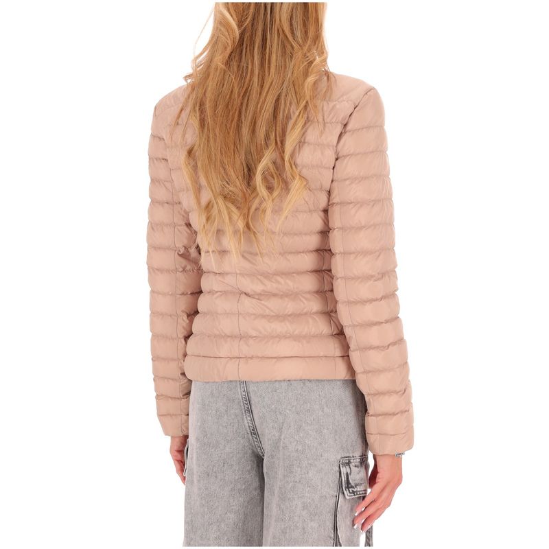 DONNA-PEUTEREY-GIUBBINI-1553442