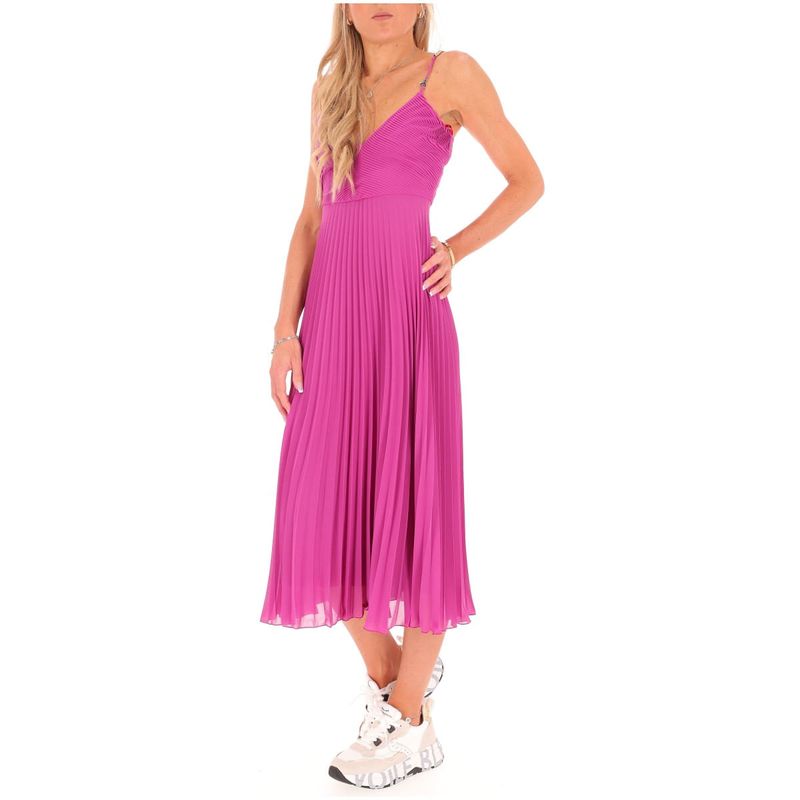 DONNA-PATRIZIA-PEPE-ABITI-CORTI-1556815