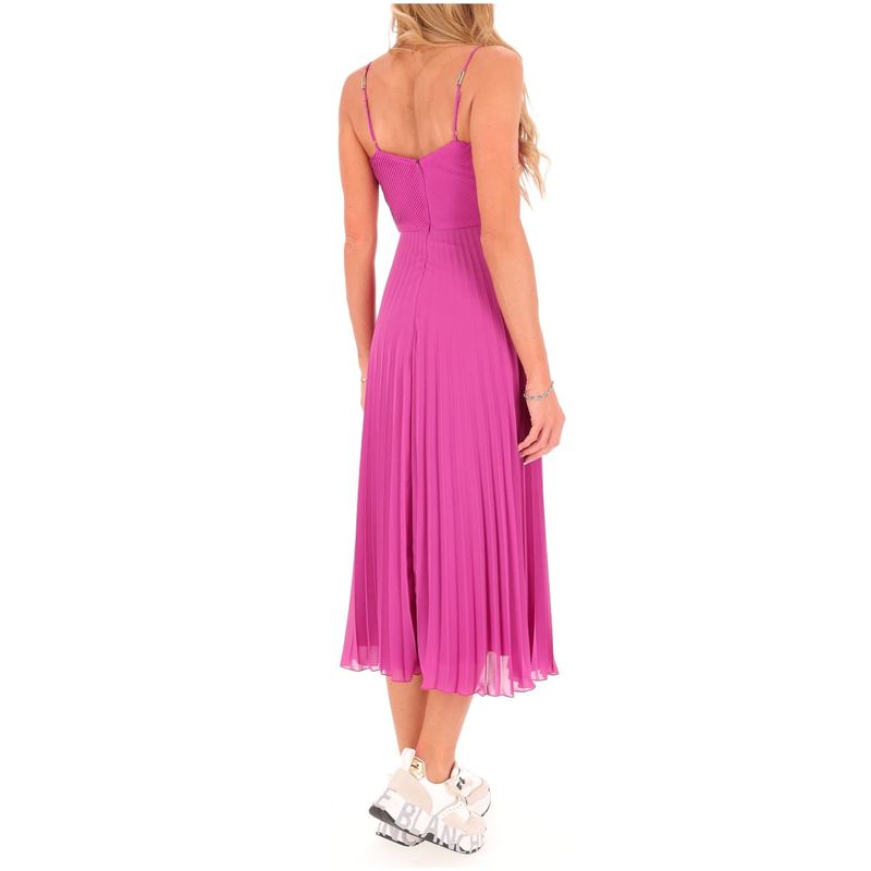 DONNA-PATRIZIA-PEPE-ABITI-CORTI-1556815