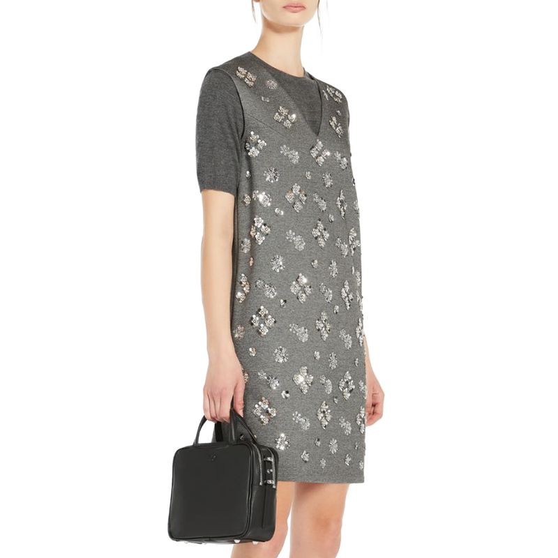 DONNA-MAX-MARA-ABITI-CORTI-1550383