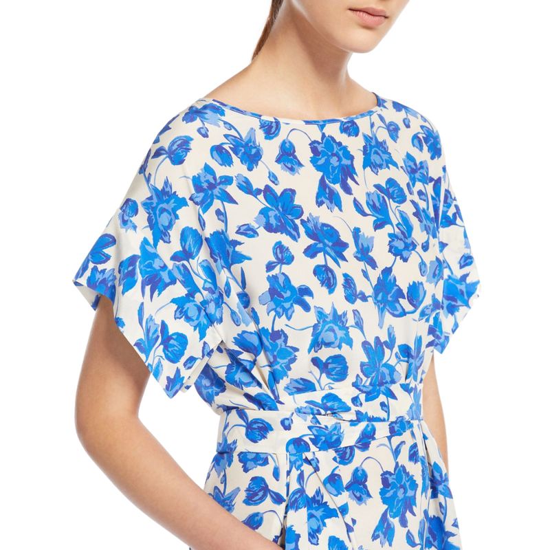 DONNA-MAX-MARA-WEEKEND-ABITI-CORTI-1555265