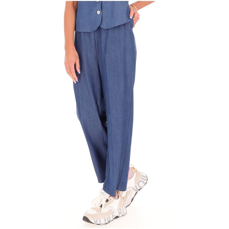 DONNA-ESSENZIALE-CLASSICI-1563705