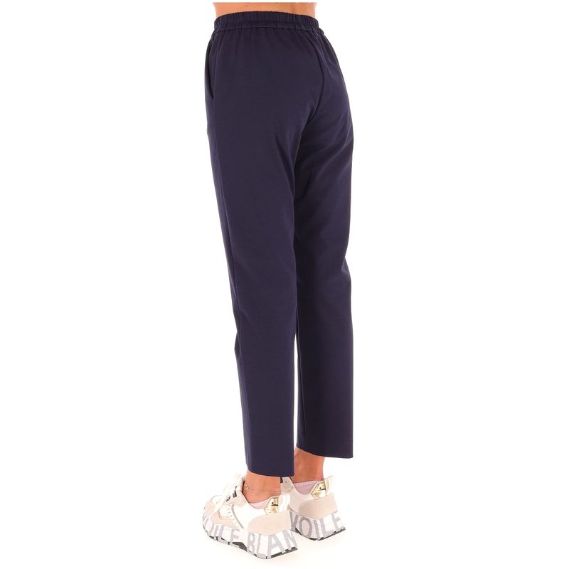 DONNA-ESSENZIALE-CLASSICI-1562300