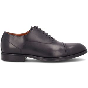 Ilcea black leather lace-up