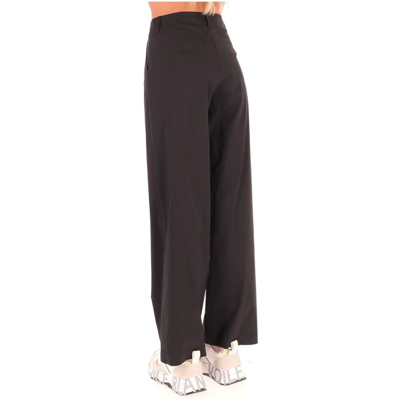 DONNA-ESSENZIALE-CLASSICI-1565045