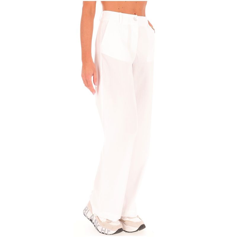 DONNA-ESSENZIALE-CLASSICI-1565045