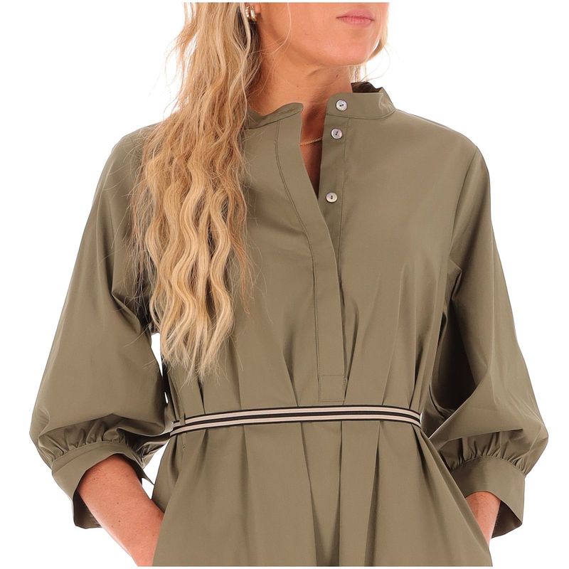 DONNA-ESSENZIALE-ABITI-CORTI-1565043