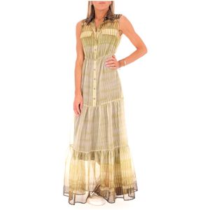 Long sleeveless safari print dress
