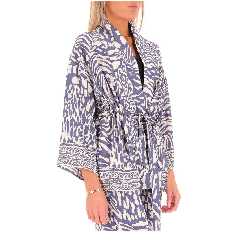 DONNA-MOLLY-BRACKEN-ABITI-CORTI-1555435