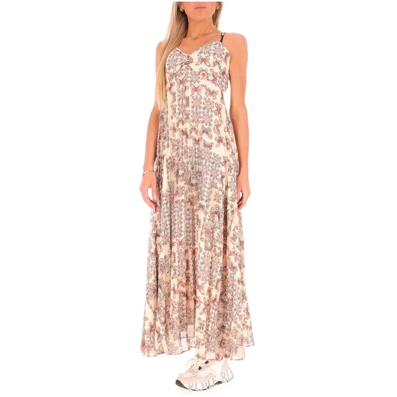 DONNA-MOLLY-BRACKEN-ABITI-CORTI-1555370