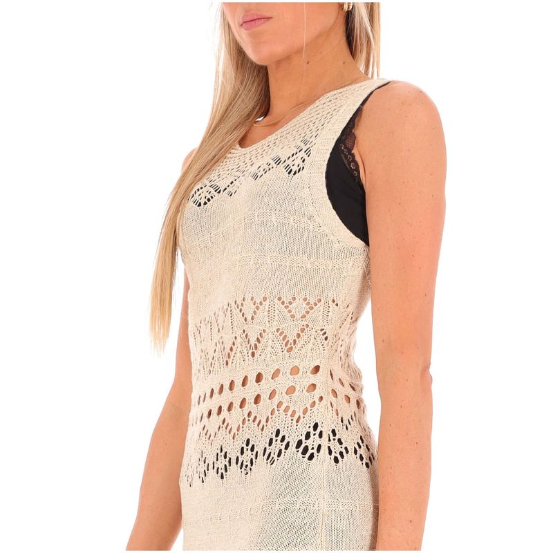 DONNA-MOLLY-BRACKEN-ABITI-CORTI-1555384