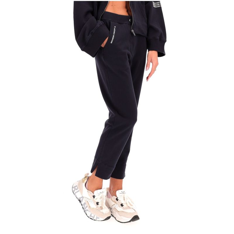 DONNA-NOUMENO-CLASSICI-1557357