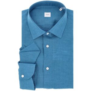 Plain shirt with linen pocket square