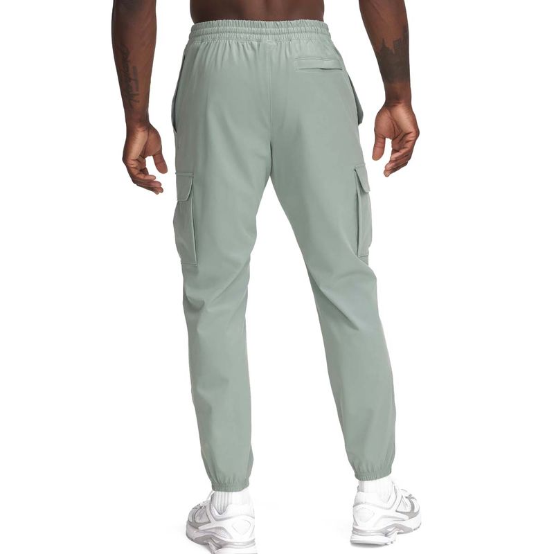 SPORT-UNDER-ARMOUR-BERMUDA-1556534