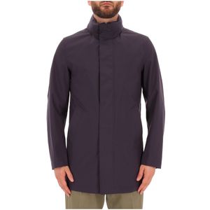Lightweight navy blue jacket with hidden zip fastening
