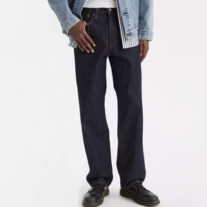 Jeans 568 blu scuri dal taglio ampio