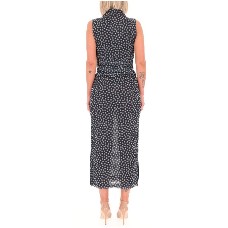 DONNA-MARELLA-ABITI-CORTI-1551553