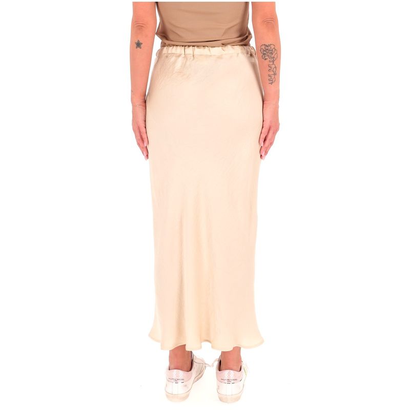 DONNA-MARELLA-GONNE-CORTE-1555534