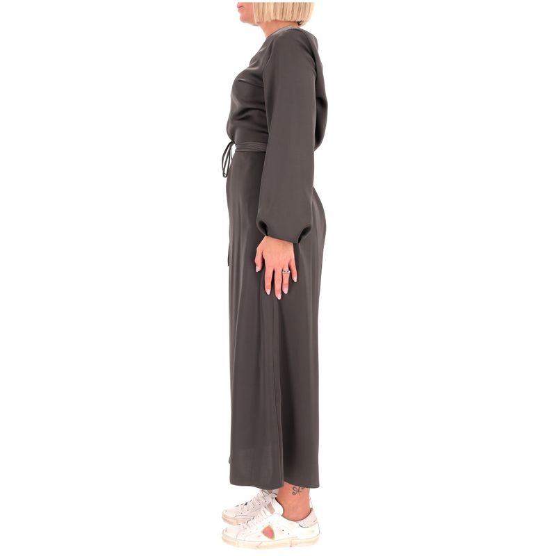 DONNA-MARELLA-ABITI-CORTI-1551214