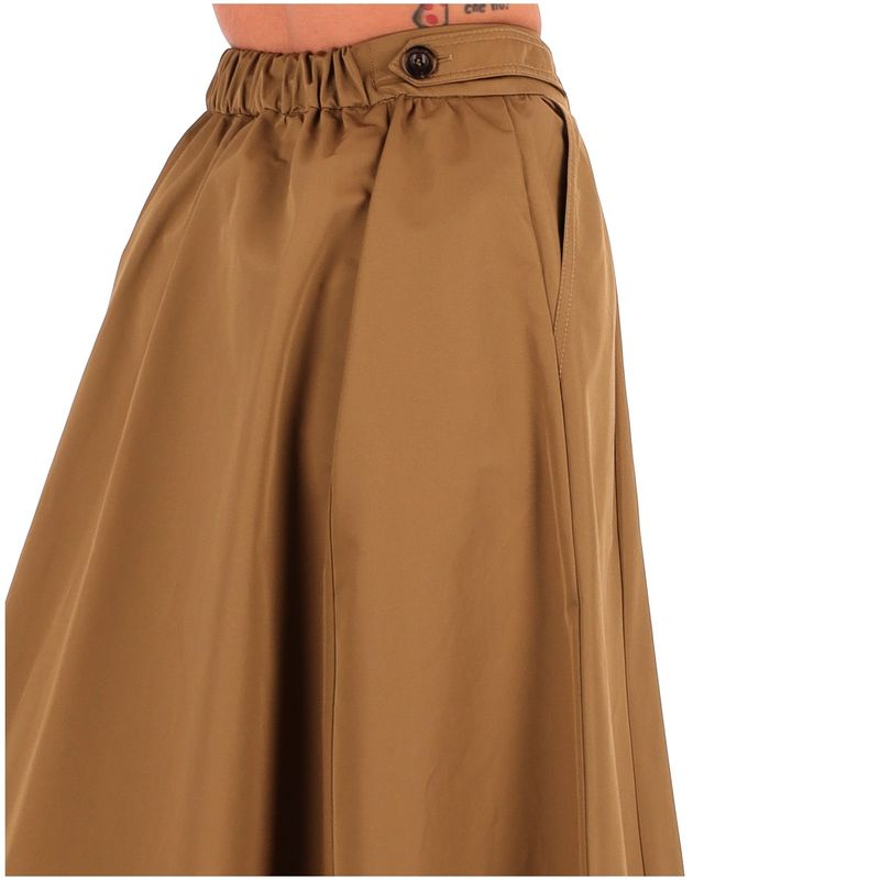 DONNA-MARELLA-GONNE-CORTE-1551561