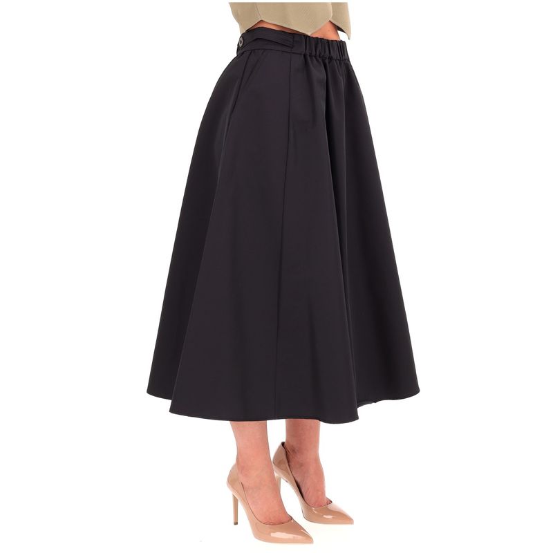 DONNA-MARELLA-GONNE-CORTE-1551561