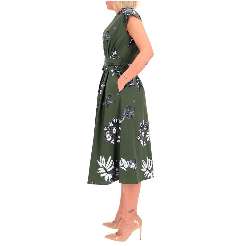 DONNA-MARELLA-ABITI-CORTI-1555484