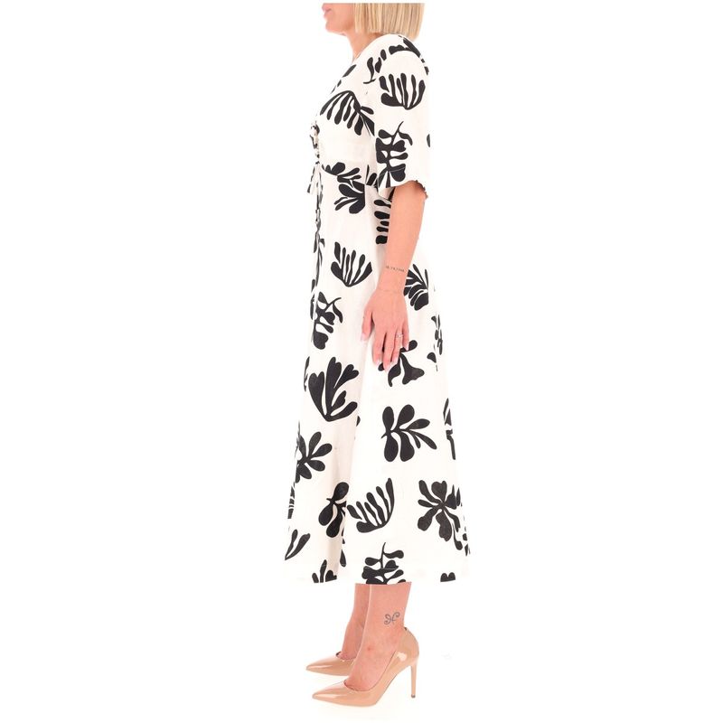 DONNA-MARELLA-ABITI-CORTI-1555497