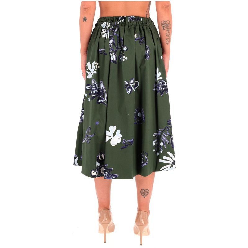 DONNA-MARELLA-GONNE-CORTE-1555486