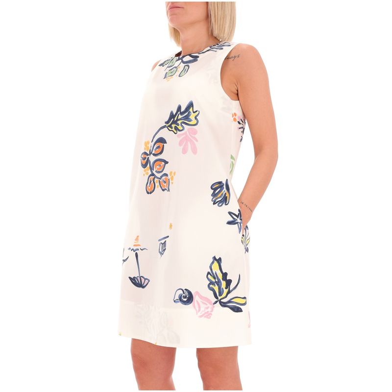 DONNA-MARELLA-ABITI-CORTI-1555492