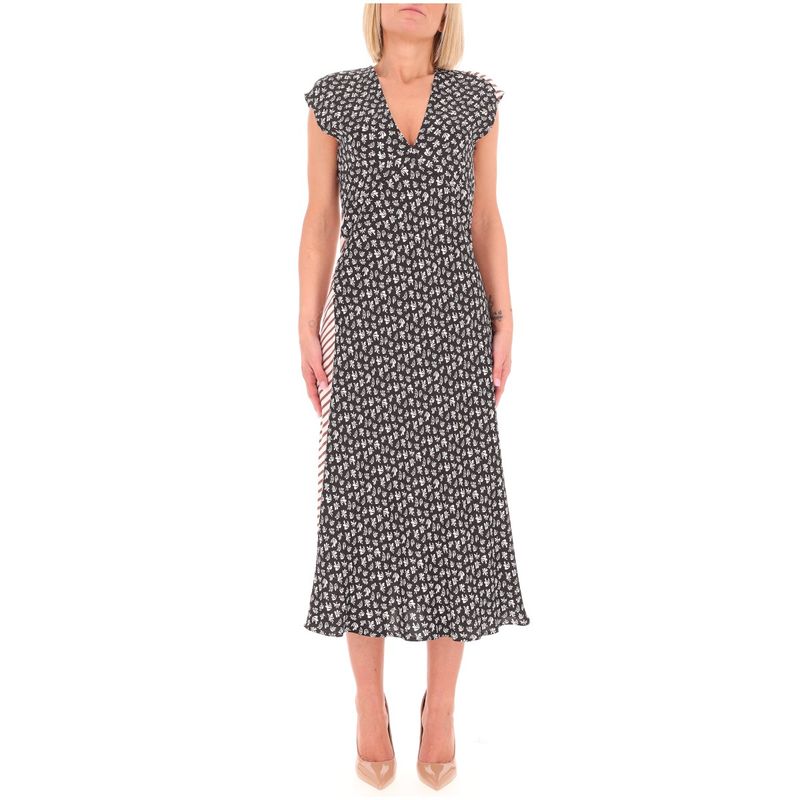 DONNA-MARELLA-ABITI-CORTI-1555501