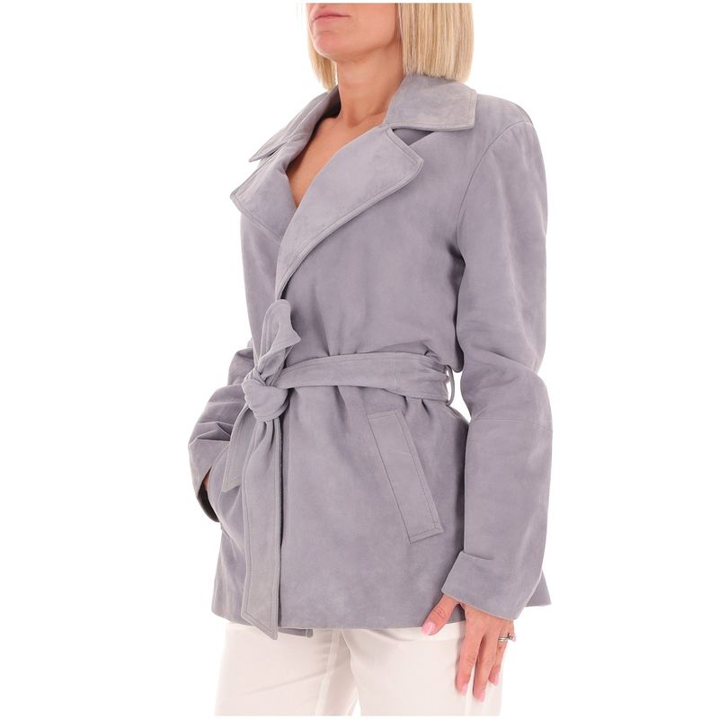 DONNA-MARELLA-GIACCHE-1551552