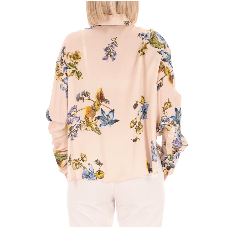 DONNA-MARELLA-CLASSICHE-1562873