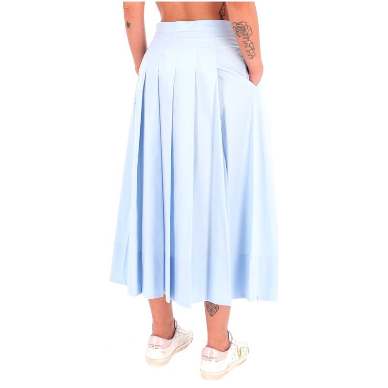 DONNA-MARELLA-GONNE-CORTE-1555487
