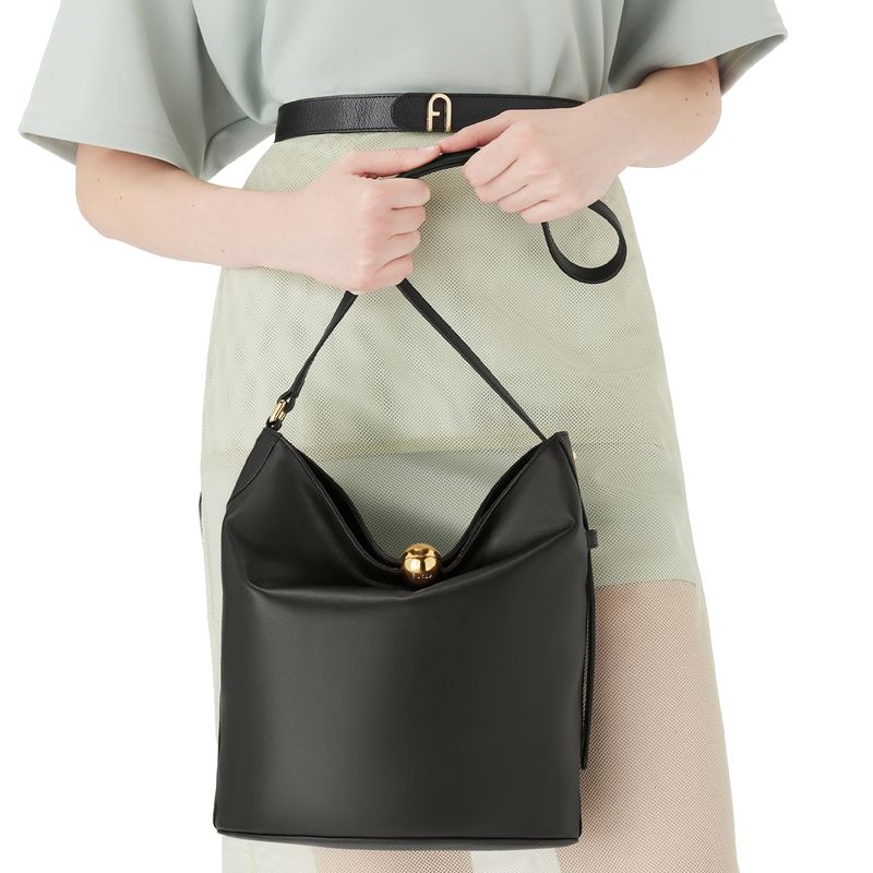CALZATURE-FURLA-2-USCITA-BORSE-1560668