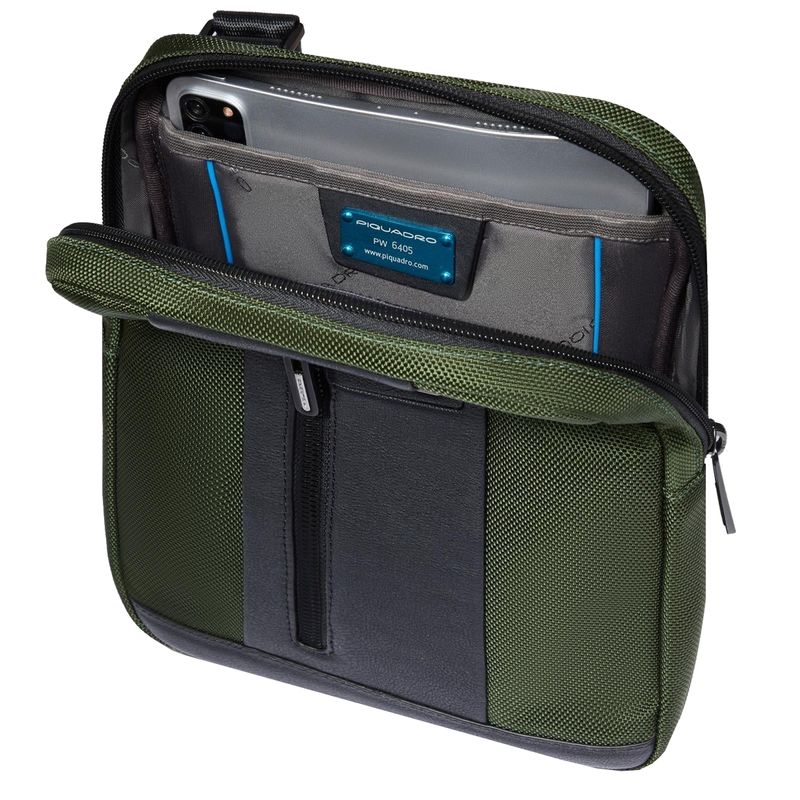 CALZATURE-PIQUADRO-1555742