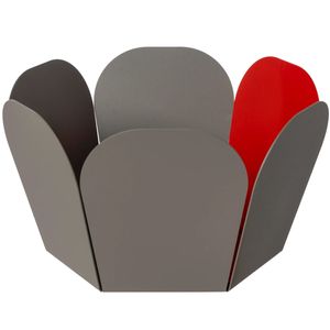 Fluid grey centrepiece