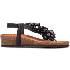 Black flip flops with wedge