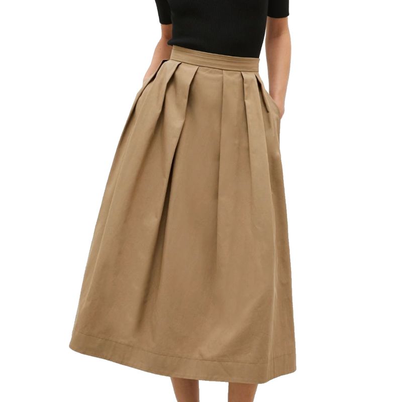 DONNA-MARELLA-GONNE-CORTE-1562874