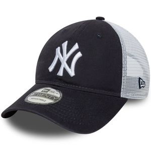9Twenty Trucker New York Yankees washed