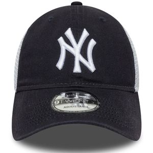 9Twenty Trucker New York Yankees washed