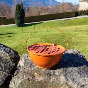 Colored metal mosquito coil holder