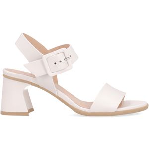 Leather sandal with heel